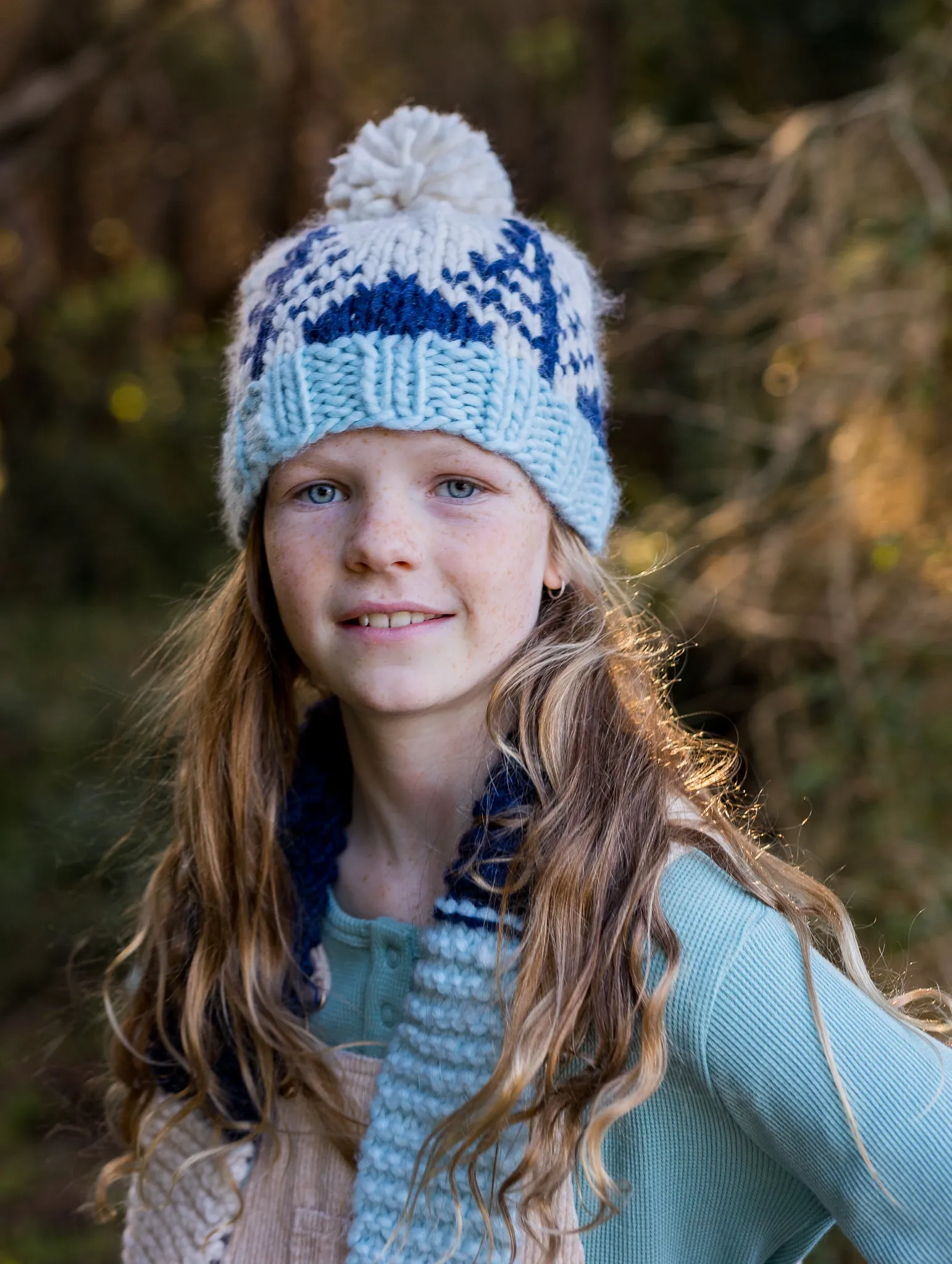 Acorn Forest Beanie - Navy & Blue