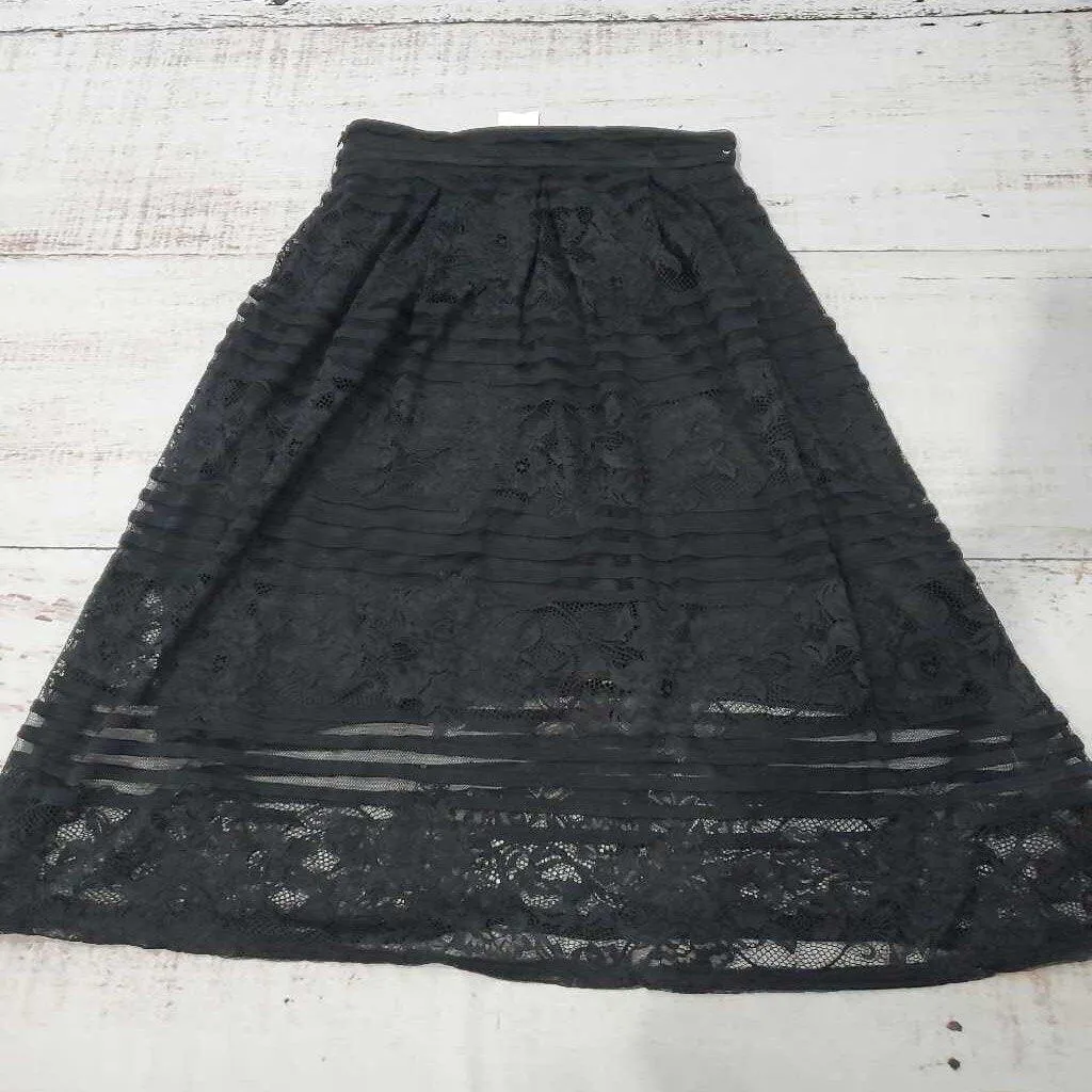 Annabelle Skirt Large