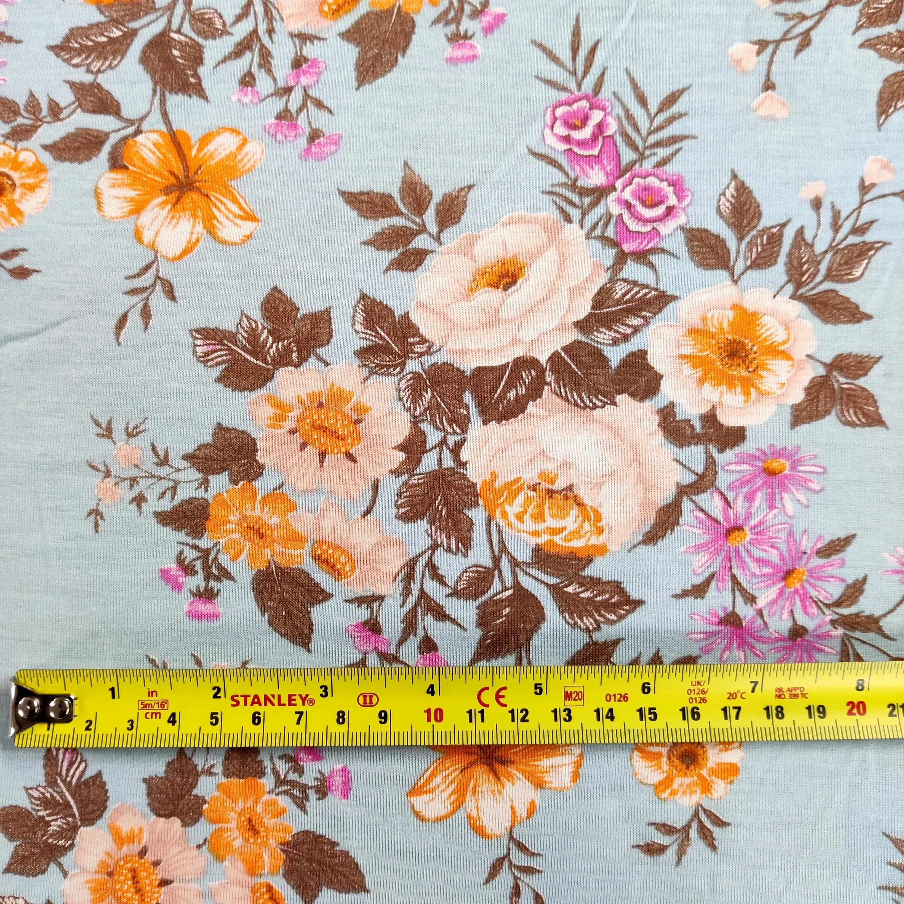 FS670 Blue Floral