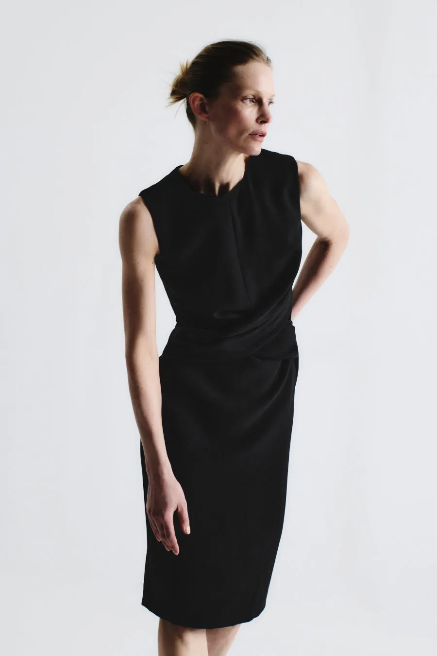 Luz Dress - Everyday Crepe :: Black