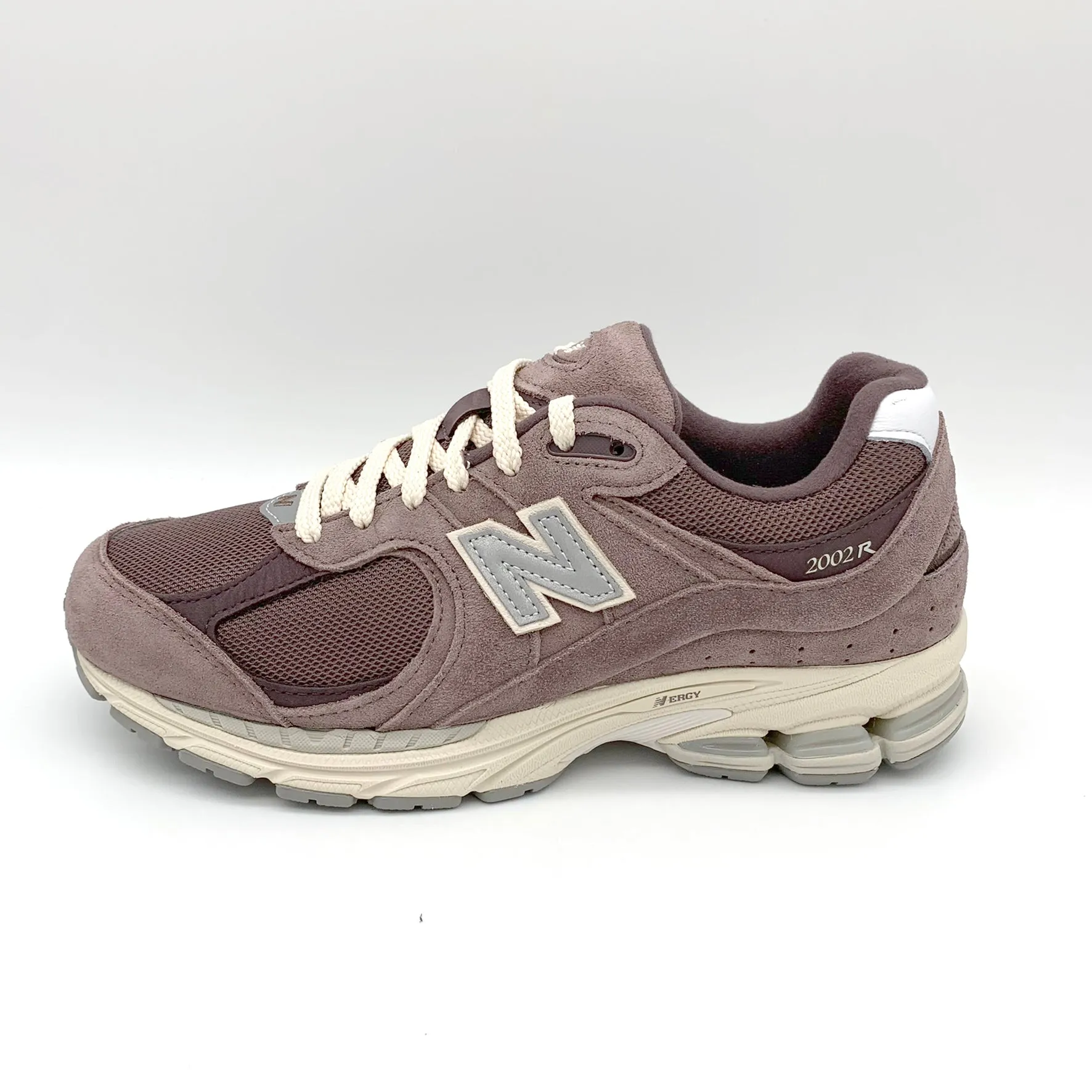 New Balance 2002R Black Fig