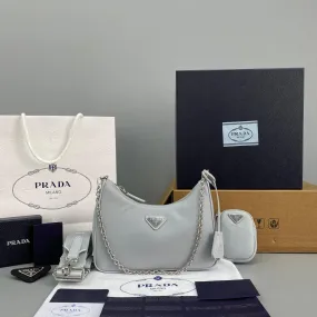 PRADA RE-EDITION 2005 RE-NYLON CORNFLOWER BLUE