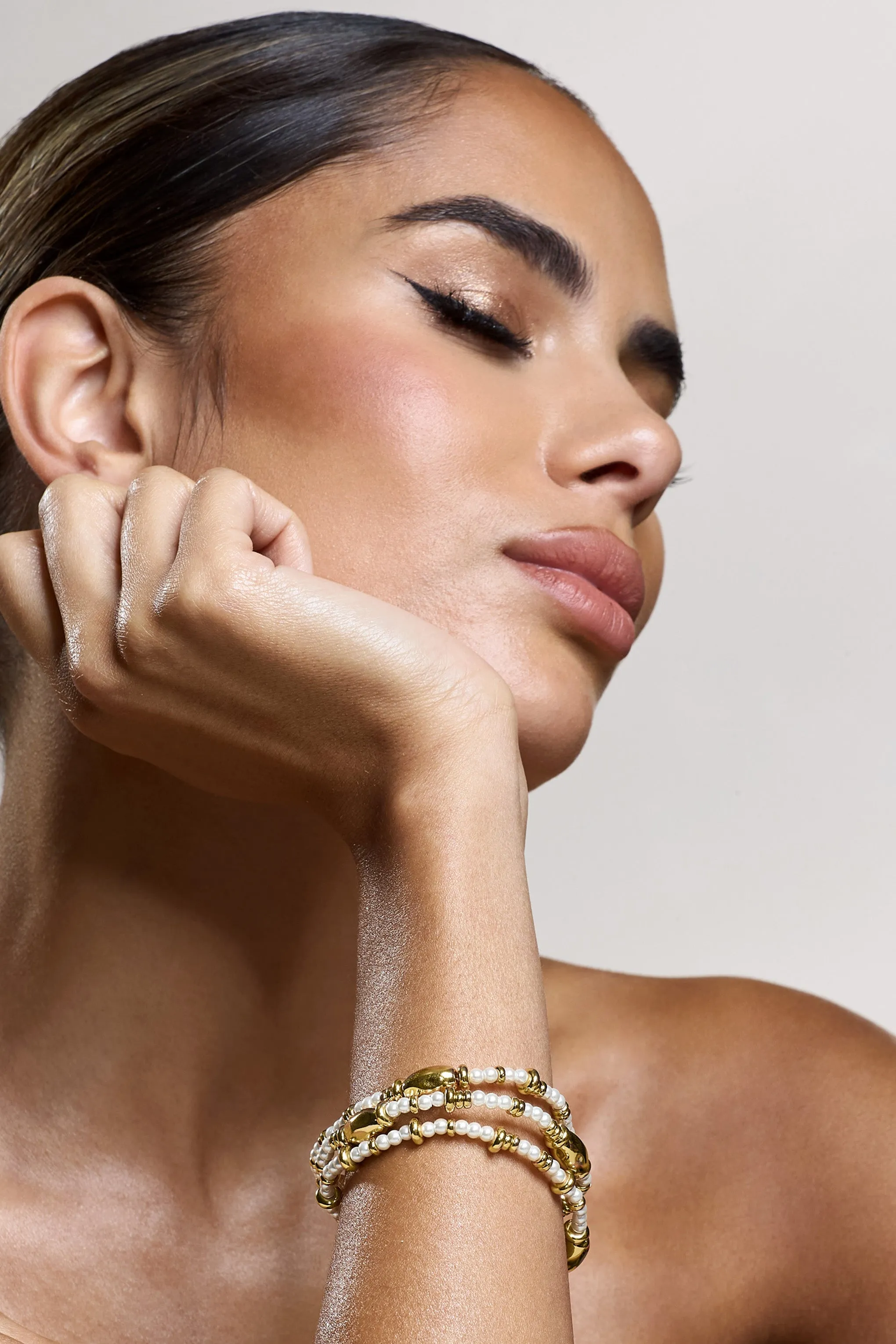 Raine | Gold Pearl Beaded Bracelet Set