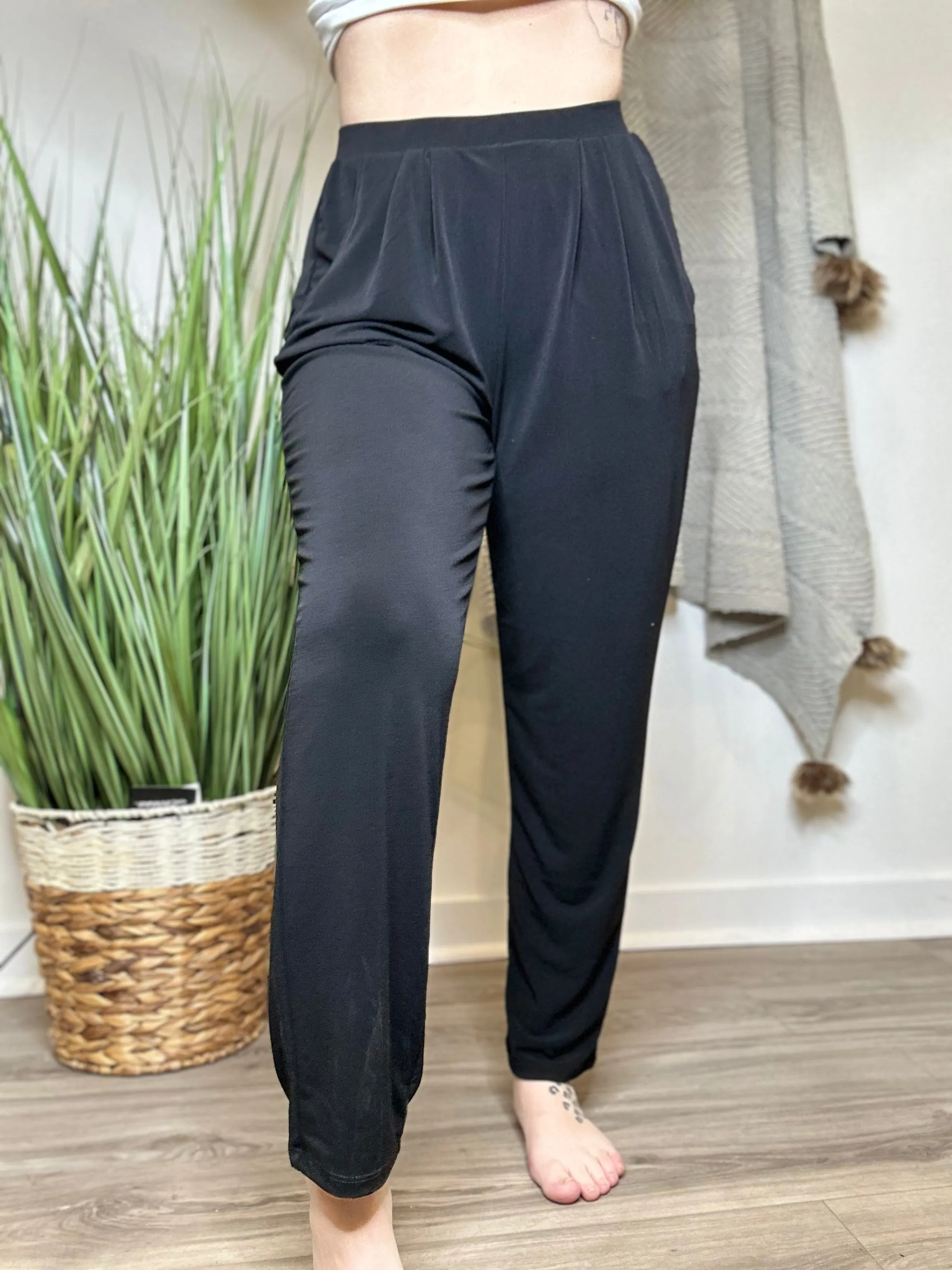 *Restock*Black Pleated Pants