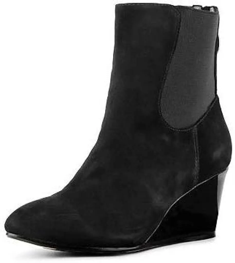 TARYN ROSE Women's •Kuri• Wedge Bootie