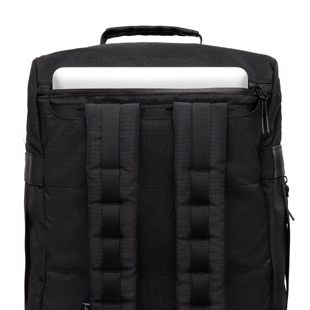 Wanderer Backpack  Black Vandra